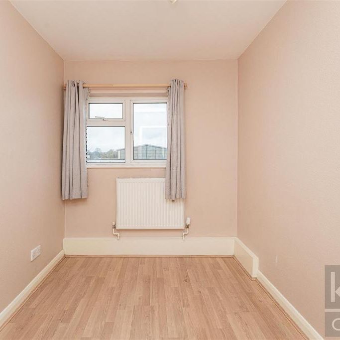 3 bedroom maisonette to rent - Photo 1