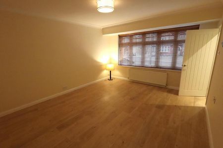 2 bedroom end of terrace house to rent - Photo 5