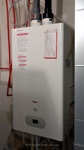 For Lease - 14 Marquette Avenue Unit# 5, Toronto, Ontario - Photo 4