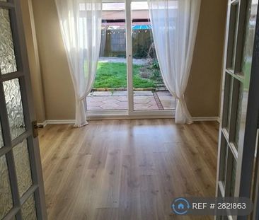 4 bedroom detached house to rent - Photo 6