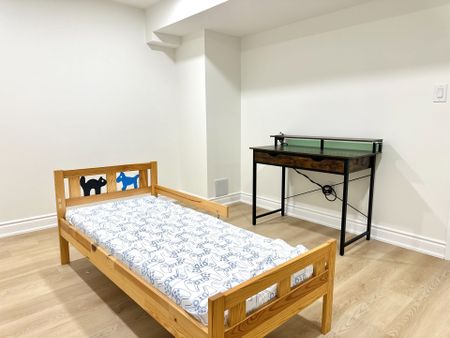 For Lease - 319 Barber Drive Unit# BSMT, Halton Hills, Ontario - Photo 5