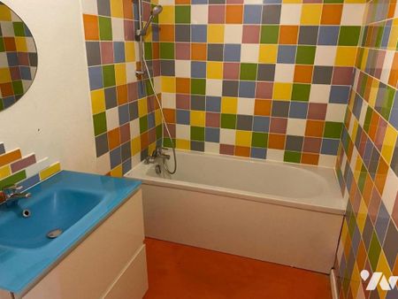 Templemars , appartement T2 51m2, 3éme étage. Cave, Garage.550€ et 80€ charges.frais:585€. - Photo 4