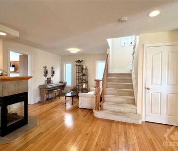 For Lease - 106 CEDAR VALLEY Drive, Kanata, Ontario - Photo 4