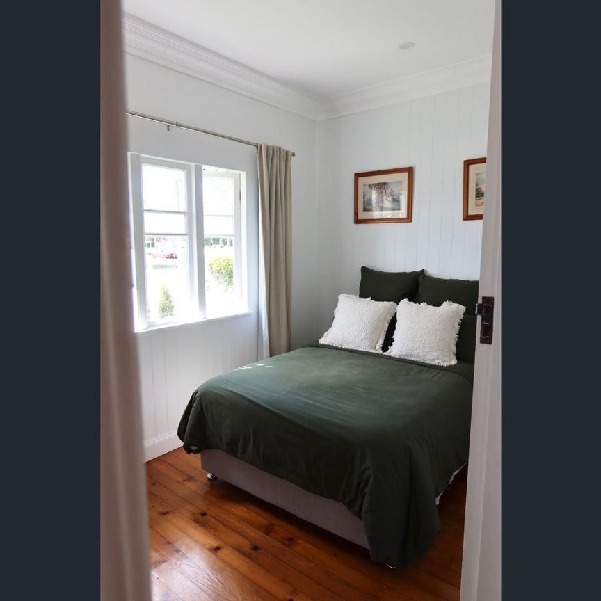 109 Taylor Street, Newtown, Qld 4350 - Photo 1