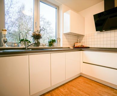 Düsseldorf: Urbaner Komfort trifft Freiraum – Exklusive 3-Zimmer-Wohnung mit zwei Balkonen - Foto 4