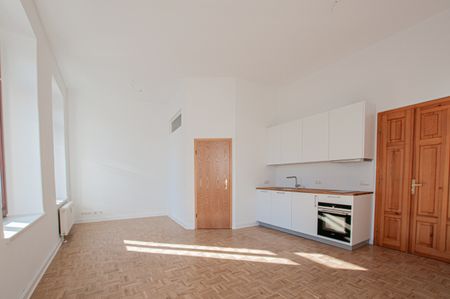 TOP Singleapartment mit EBK inkl. WM, Parkett und Wanne. - Photo 2