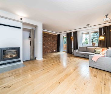 Nowocześnie urządzony dom na Strzeszynie - Photo 1