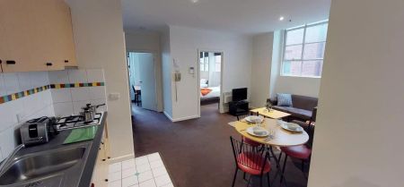 2 Bedroom - Photo 2