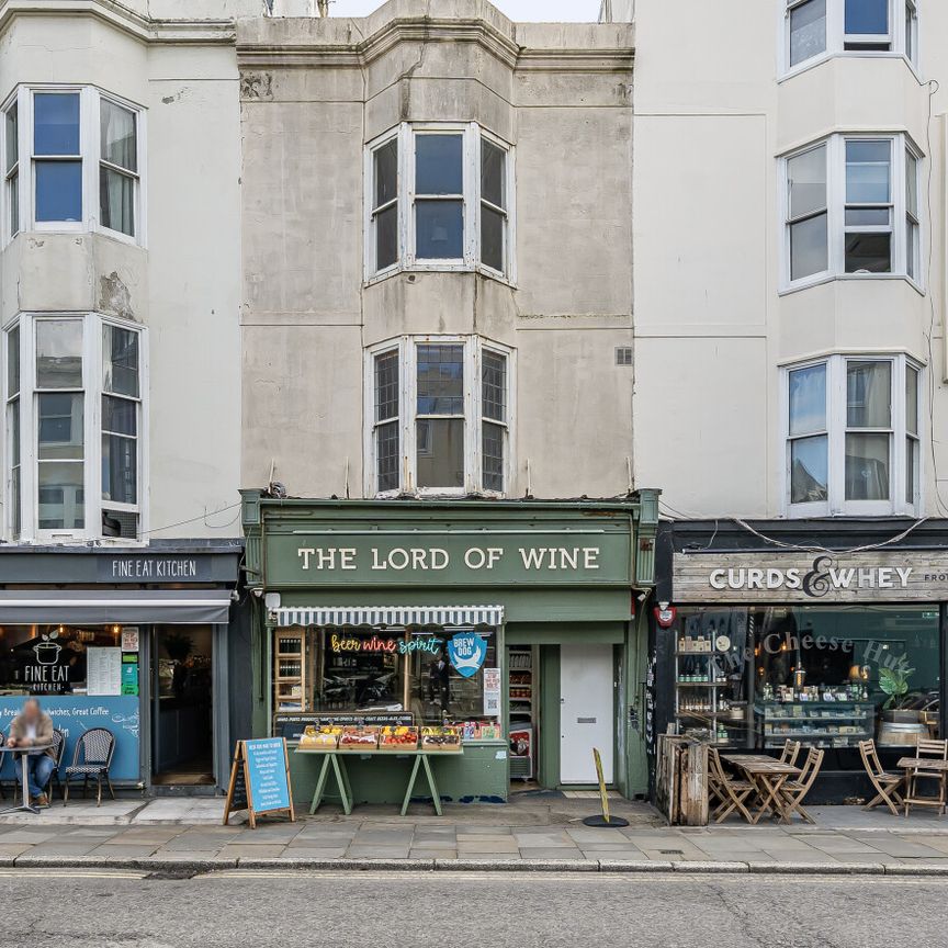 3 bedroom terraced maisonette to rent - Photo 1