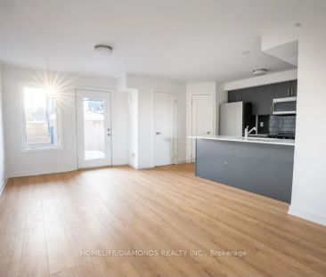 940 ST. DAVID Street N #49 - Photo 1