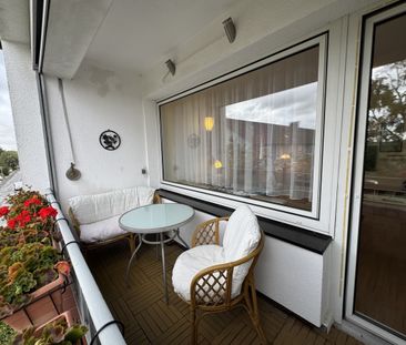 Hell und top gepflegt! 3-Zimmer-Mietwohnung mit Loggia - Photo 1