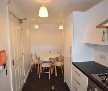 5 bedroom terraced house to rent - Photo 6