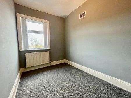 29 Joanmount Gardens, Belfast, BT14 6NX - Photo 3