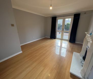 3 Bedroom Detached - Photo 5