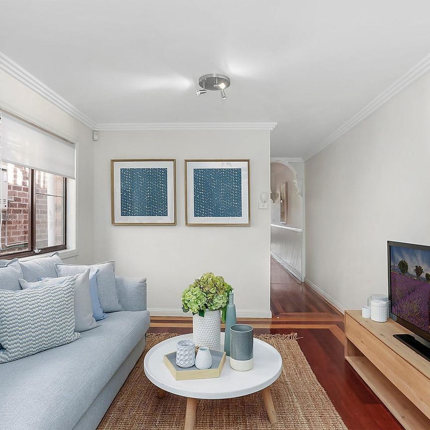 Spacious family home - Photo 1