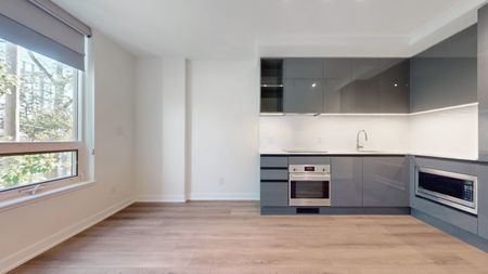 For Lease - 377 Madison Avenue Unit# 224, Toronto, Ontario - Photo 4