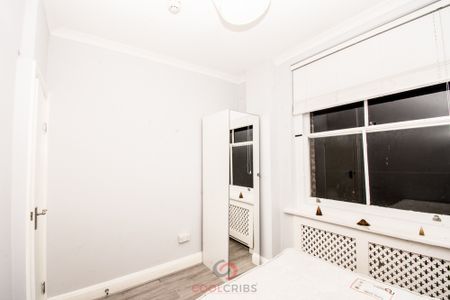 Kensington Gardens Square, Bayswater, W2 - Photo 3