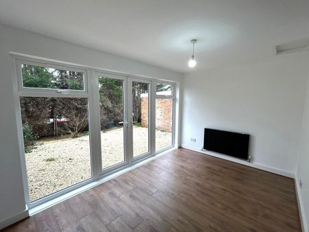 2 bedroom bungalow to rent - Photo 3