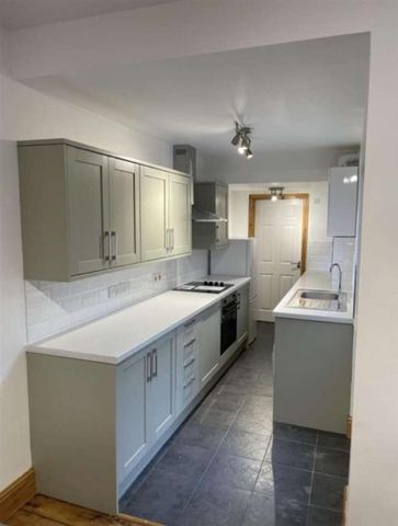 Swansea Road, Norwich, NR2 - Photo 3