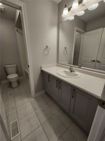 For Lease - 34 Stonehill Avenue, Kitchener, Ontario - Photo 5