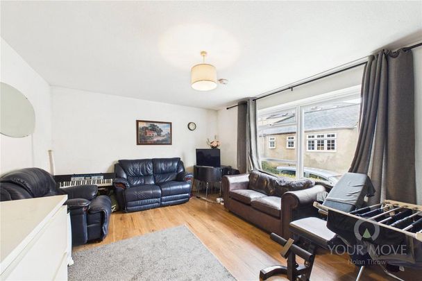 2 bedroom flat to rent - Photo 1