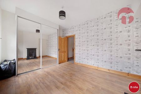 24 Governor Road, Derry - Photo 4