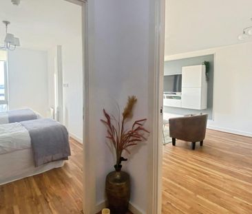 2 bedroom Flat To Let - Photo 6