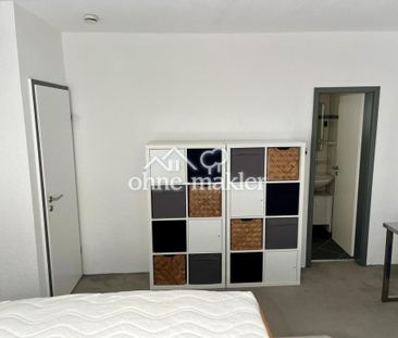 Moderne möblierte 2,5 -Raum-Wohnung auf ca. 33 m² mit Einbauküche i... - Photo 4