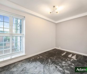 3 bedroom apartment to rent - Photo 2