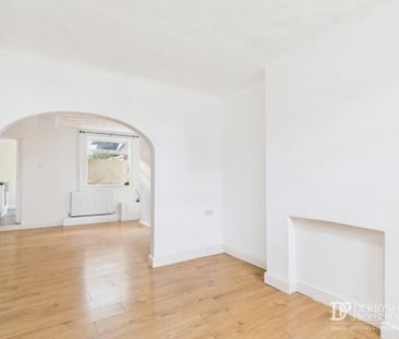 2 Bedroom Terraced House - Photo 6