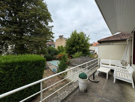 Location Appartement 2 pièces 47m² POITIERS 86000 - Photo 5