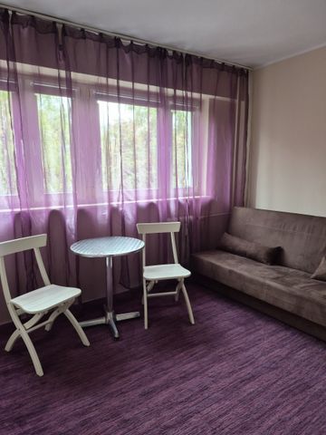 Trzy pokoje blisko do WUM - Photo 3