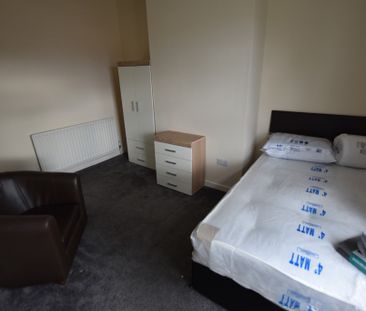Room 3, 88 Church Street - Photo 6