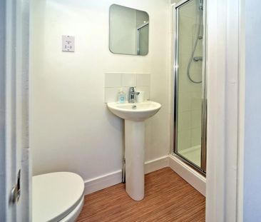 1 bedroom house of multiple occupation to rent - Photo 4