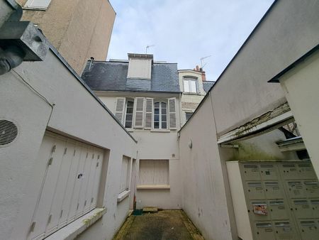 Location Appartement 1 pièce 20m² TOURS 37000 - Photo 2