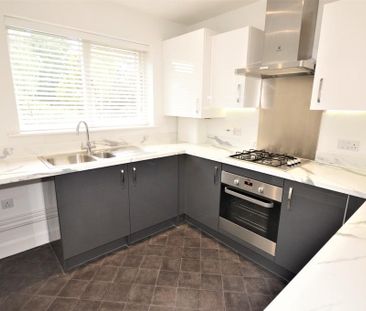 2 bedroom terraced house to rent - Photo 5