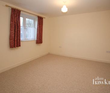 2 bedroom ground floor flat to rent - Photo 5
