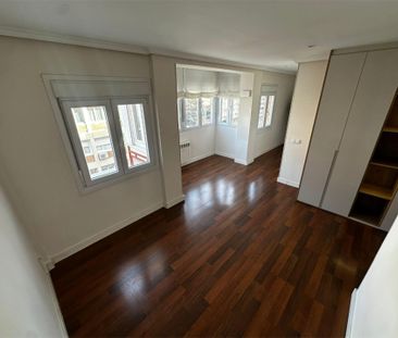 Piso de alquiler en Paseo de la Castellana, 205, Almenara -Ventilla - Photo 2