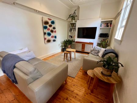 Bondi Beach - Photo 4