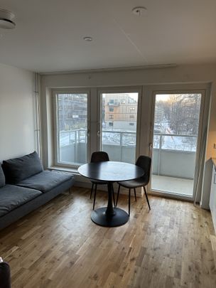 Klockelundsvägen, Farsta - Photo 1