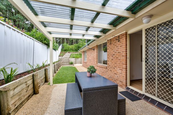 Spacious 3-Bedroom Duplex in Leafy Mt Hutton Location - Photo 1