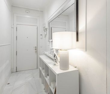 Excellent 2 Bedroom apartment for rent in Goya, Madrid - Photo 6