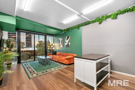 322/757 Bourke Street, Docklands - Photo 3