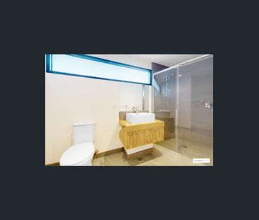 Perfectly located one bedroom apartment - Photo 3