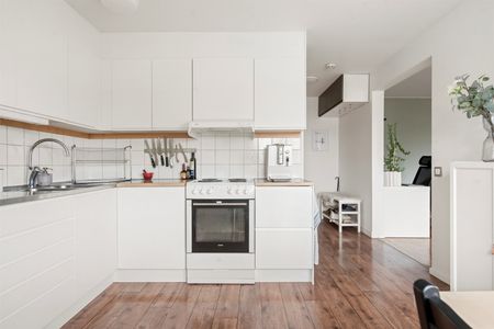 Bergavägen, Åkersberga - Photo 2