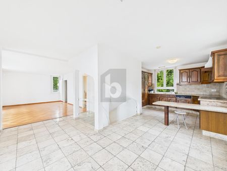 A DEUX PAS DU LAC, VUE IMPRENABLE - Photo 5