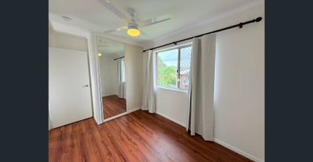 Top-Floor Unit in Prime Coorparoo Location - Photo 3