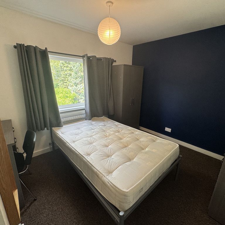 Gale Lane, Acomb - P10827 - Photo 1