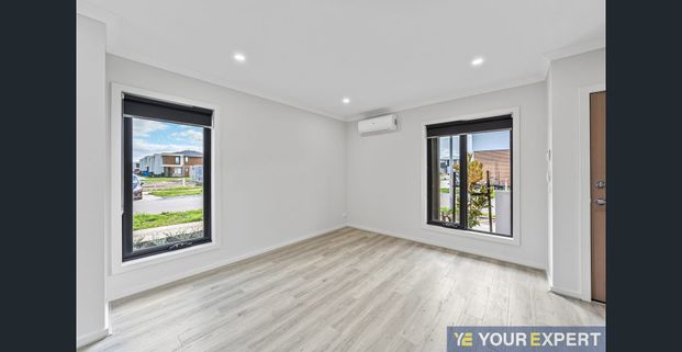 MODERN HOME IN ELITE LOCATION - Photo 1