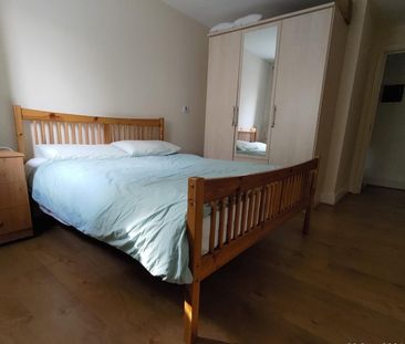 2 Bed Flat, Merchants House, SE10 - Photo 5